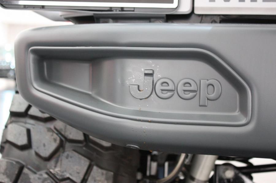  Jeep Wrangler Recon Concept 2013 года  (фото 15 из 16)